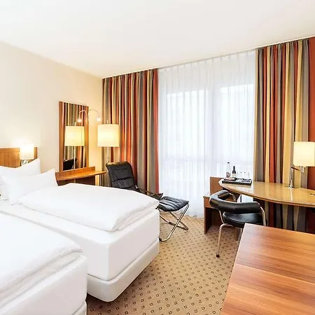 酒店 Nh Muenchen Ost Conference *