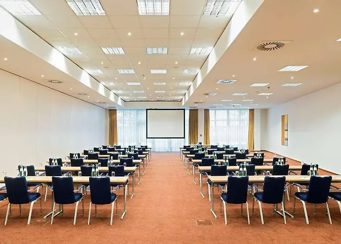 Nh Muenchen Ost Conference فندق آشايم