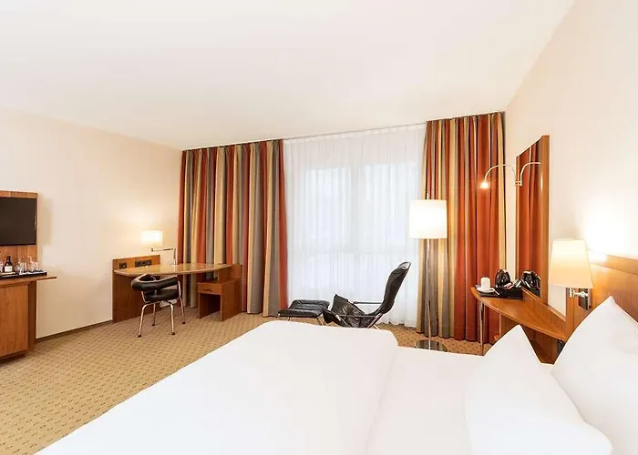 Nh Muenchen Ost Conference * آشايم