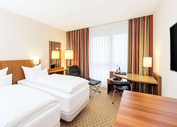 Hotel Nh Muenchen Ost Conference *