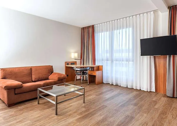 Hotel Nh Muenchen Ost Conference *